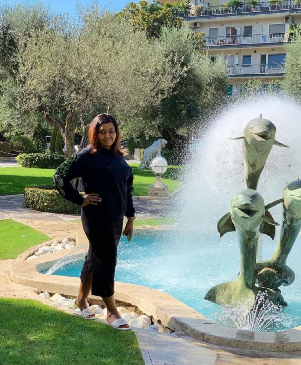 Photos:  Bidoun Fatoyinbo and family go on vacation
