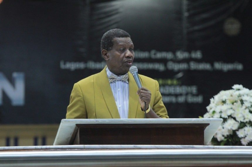 Nigerians tackle Pastor Adeboye over his prayer
