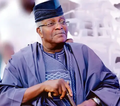 First military governor of Lagos State,?Mobolaji Johnson is dead
