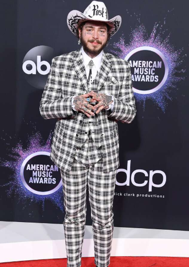 American Music Awards 2019 red carpet fashion (photos)