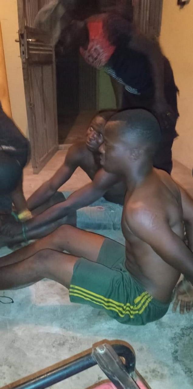 Vigilante group nabs two thieves who stole a big Generator set in Ondo and sold it for N10k (photos)