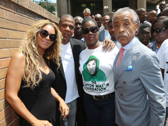 George Zimmerman sues Trayvon Martin?s family and prosecutors for 0 million