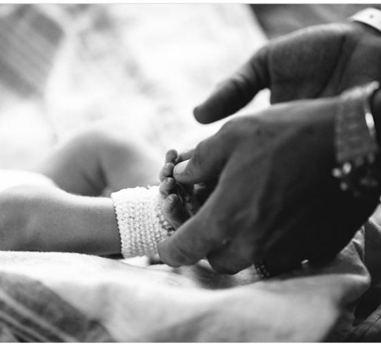 Chris Brown and Ammika Harris show a glimpse of their newborn son and reveal his full name