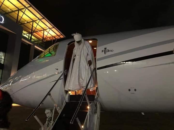 Dethroned Emir of Kano, Sanusi Lamido Sanusi finally arrives Lagos (video/photos)