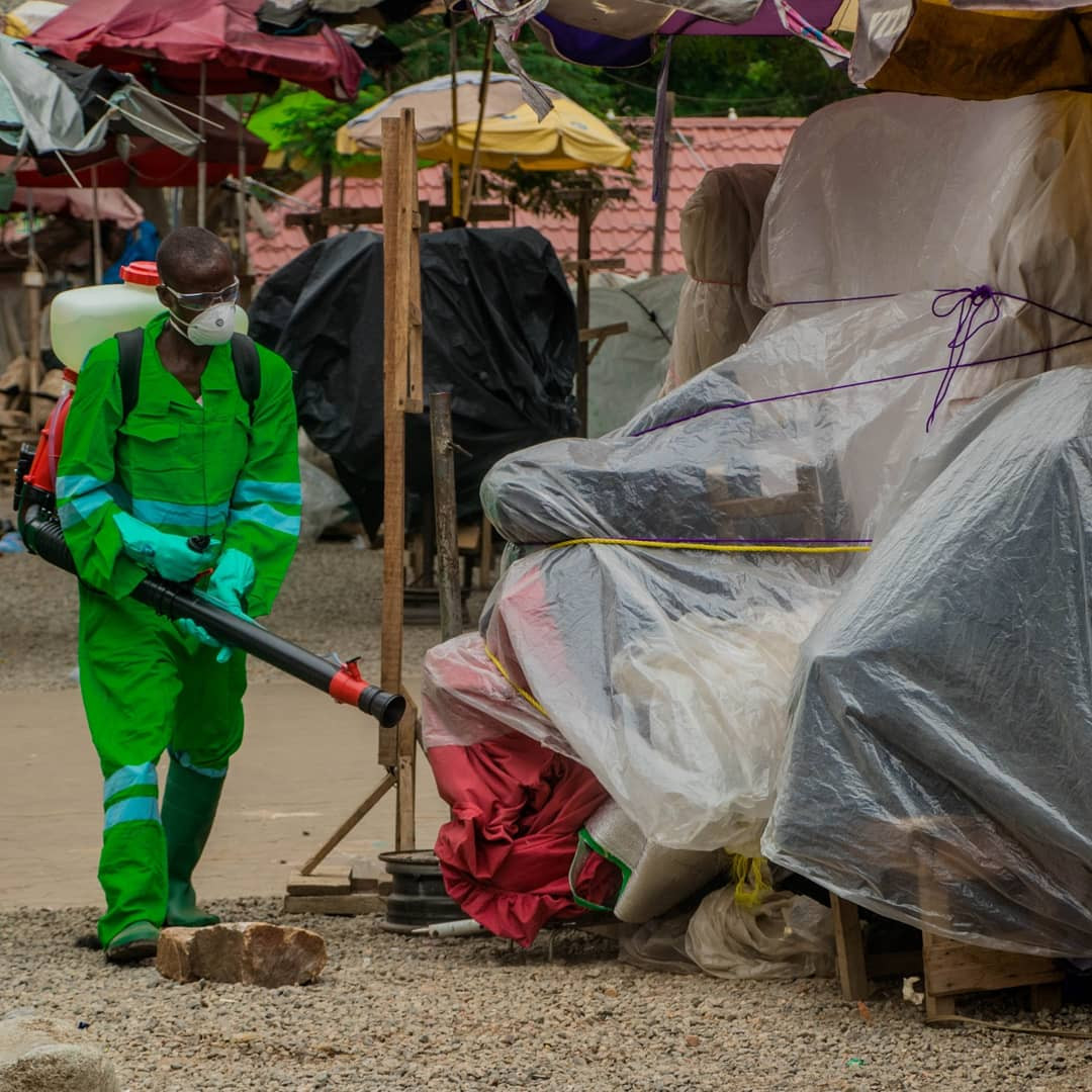 Ghanaian authories fumigate streets, markets as they battle Coronavirus pandemic (photos/Video)