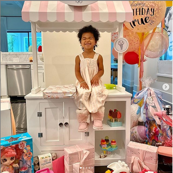 Khloe Kardashian and Tristan Thompson throw Trolls-themed birthday party to celebrate their daughter True at 2 (photos)