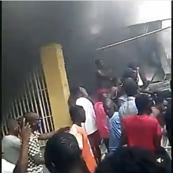 NNPC filling station fire claimed 30 vehicles ? LASEMA