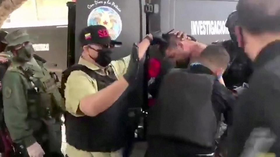 Venezuela arrests two US ?mercenaries? after beach raid (photos)