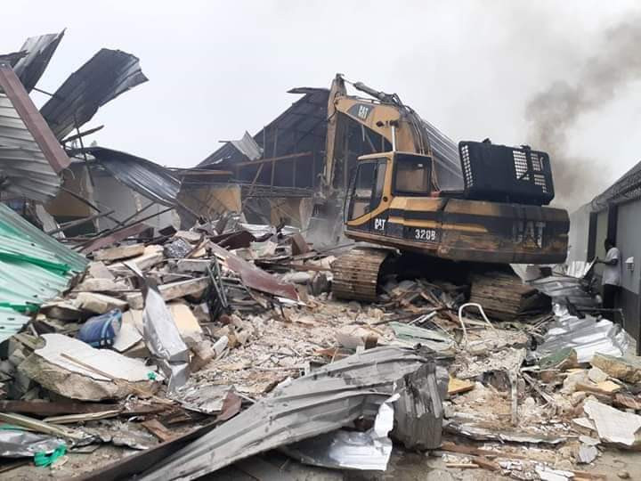 Governor Wike supervises demolition of two hotels for violating lockdown rules (photos/videos)