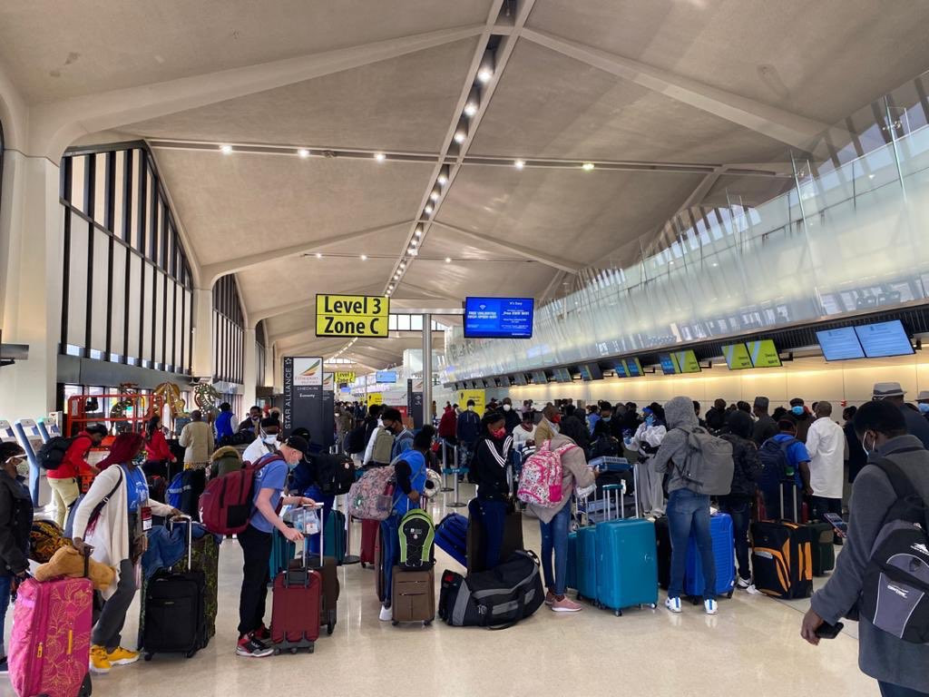 160 Nigerians evacuated from the US due to Coronavirus pandemic arrive Abuja (photos)
