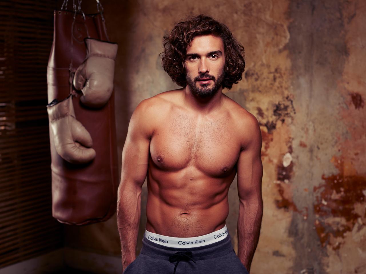 Meet the sexy P.E teacher who Nike and Adidas are fighting to endorse for ?5m due to his lockdown exercise routines for students (photos)