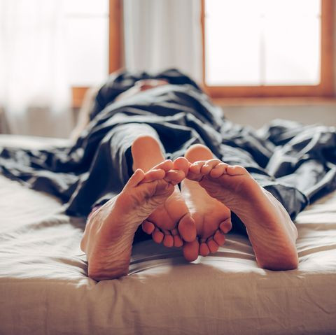 People admit they are breaking Coronavirus lockdown to have sex - New survey shows