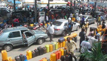 FG begins full deregulation, stops price bands for sale of petrol