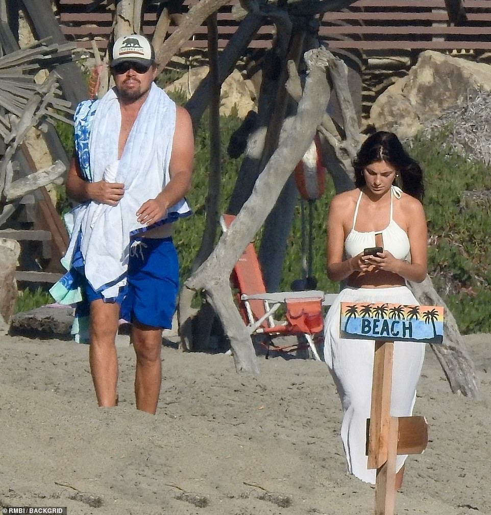 Leonardo DiCaprio, 45, wraps his arms around 23 year old girlfriend, Camila Morrone, while holidaying in Malibu (photos)?? 