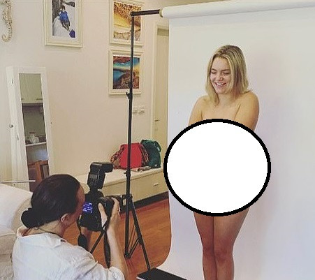 Woman kick-starts a campaign to photograph 500 women