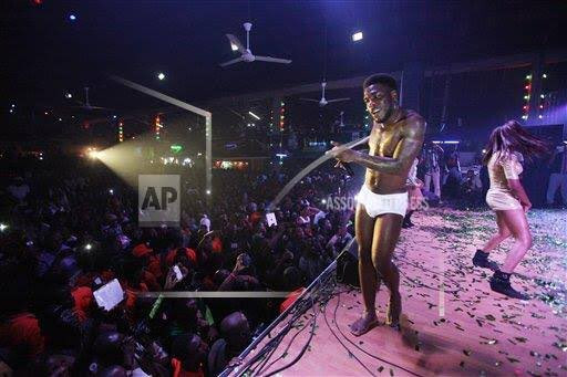I am not Fela, leave me out of your schemes - Burna Boy fires back at Omoyele Sowore after being invited to #RevolutionNow protest 