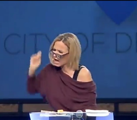 Hilarious reactions as Presidential spiritual adviser, Paula White, says while praying that angels are currently being released from Africa to secure Trump