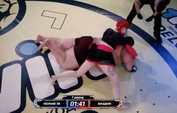 Lightweight woman knocks out 529-pound man to win inter-gender 