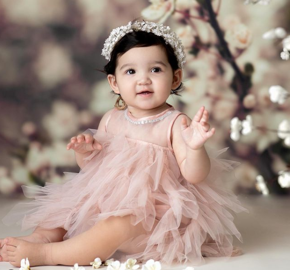 Singer Cassie and husband Alex Fine celebrate their daughter