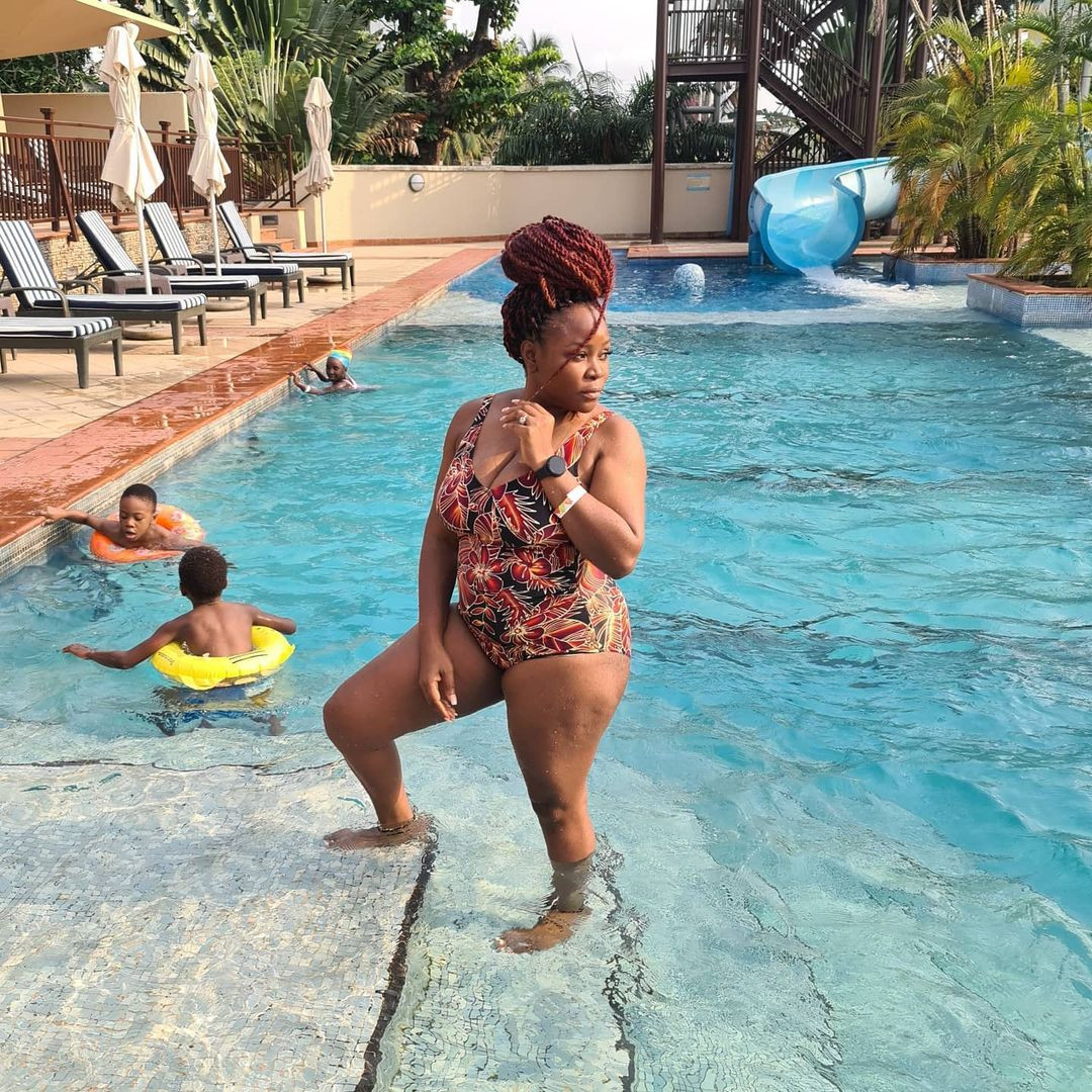 Singer Omawumi shares lovely swimwear photos