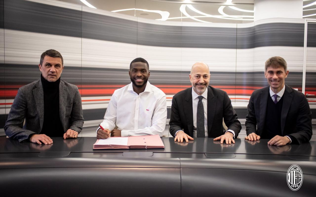?Fikayo Tomori joins AC Milan on loan from Chelsea (photos)