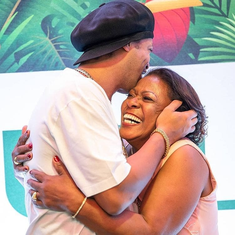 Football legend, Ronaldinho breaks silence over his mother