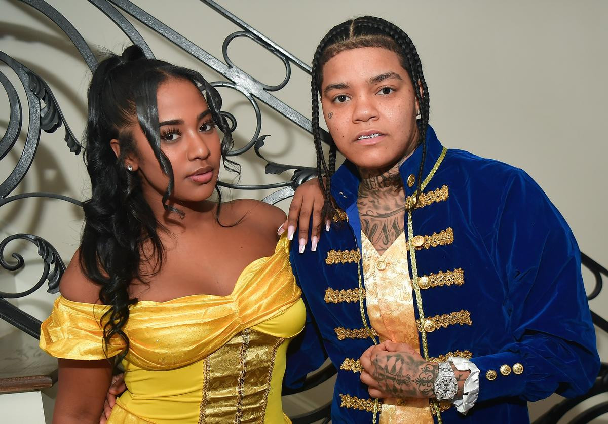 Davido spotted holding hands with rapper Young M.A?s ex,?Mya?Yafai, as they step out together in St. Maarten (Video)