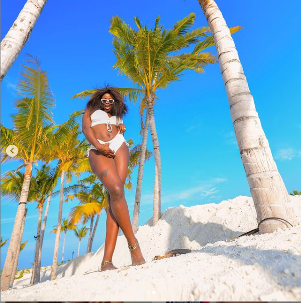 Realty TV star, Ka3na flaunts her bikini body in new photos