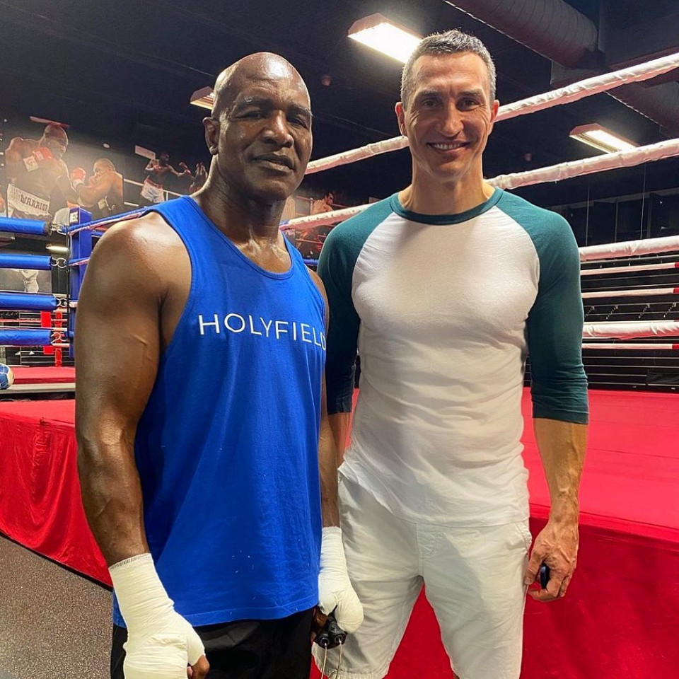 Mike Tyson aged 54?confirms his next fight will be against Evander Holyfield in massive million deal (video)