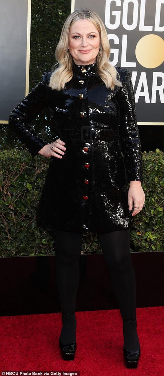 2021 Golden Globes: See all red carpet photos and how some stars dressed up at home