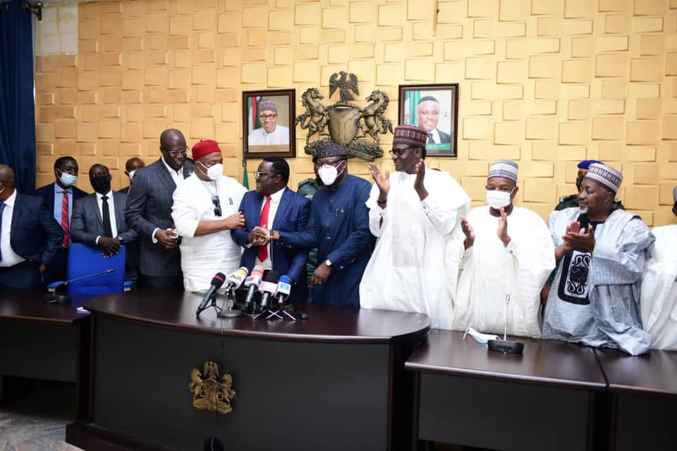 Cross River Governor, Ben Ayade defects to APC (photos)