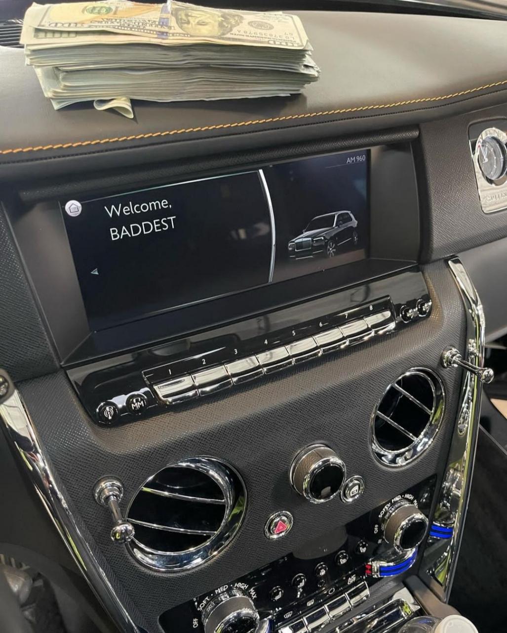 Davido acquires 2021 Rolls Royce Cullinan worth about 0,000