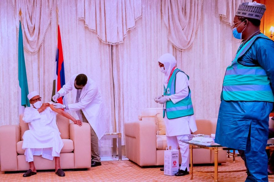 President Buhari receives second dose of the AstraZeneca/Oxford COVID-19 Vaccine at the State House (video)