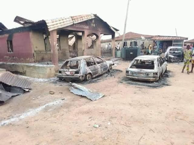 10 killed, vehicles, houses, petrol station razed as suspected Fulani herdsmen attack Igangan community