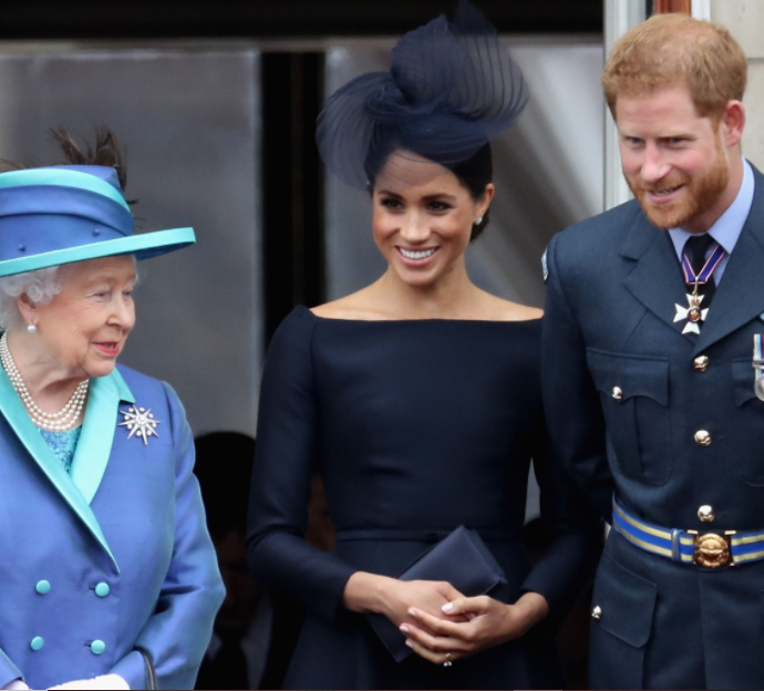Harry hits back at Palace as he insists he told the Queen beforehand that he planned to name his daughter Lilibet