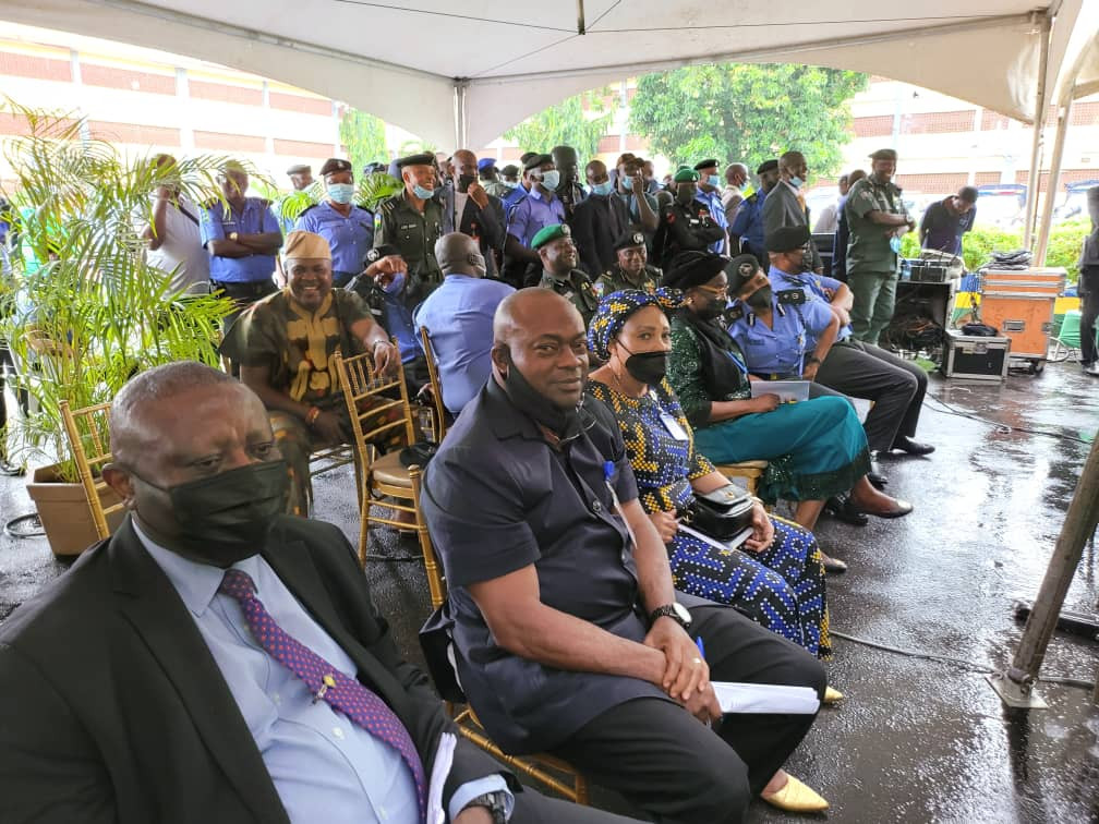 Officers and guests run for safety as heavy wind disrupts reception organized for IGP Baba