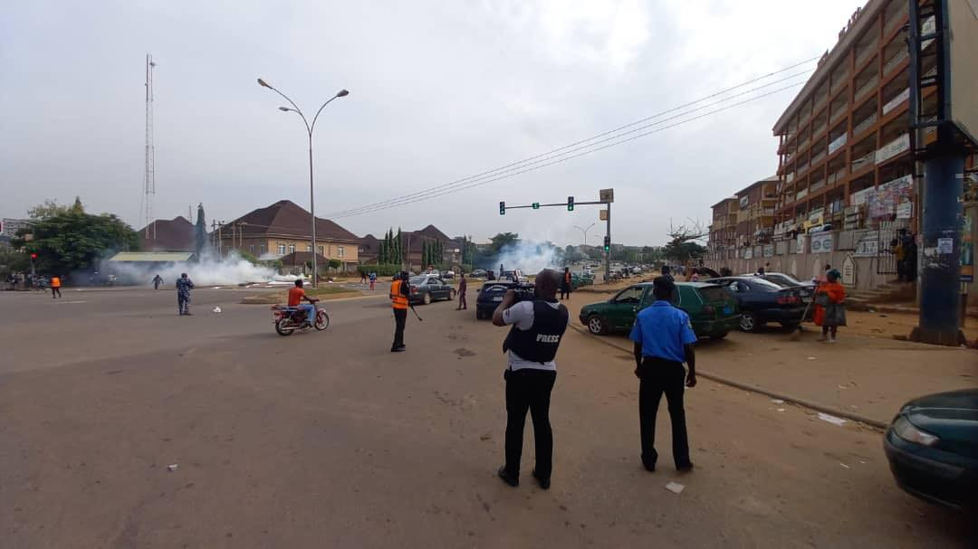  Police allegedly teargas June 12 protesters in Abuja (photos)