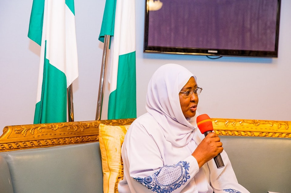 Aisha Buhari receives courtesy visit from wives of Service chiefs (photos)