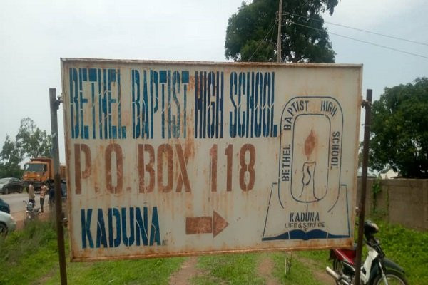 Parents of abducted Bethel Baptist school students block expressway in protest (photos)