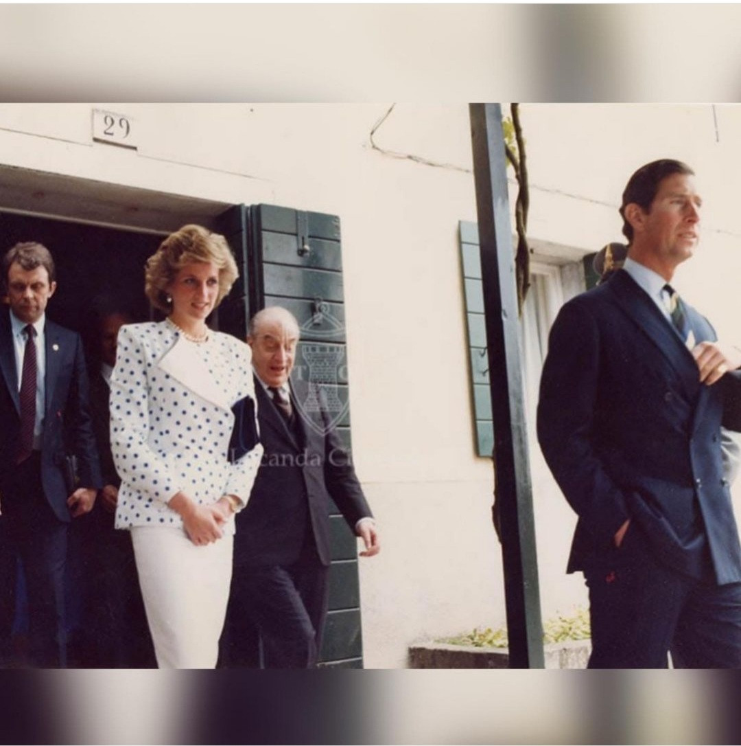 Ciara and Russell recreate Princess Diana and Prince Charles photo in the same location
