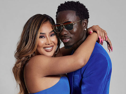 Comedian Michael Blackson proposes to his girlfriend, Rada during a radio show (video)