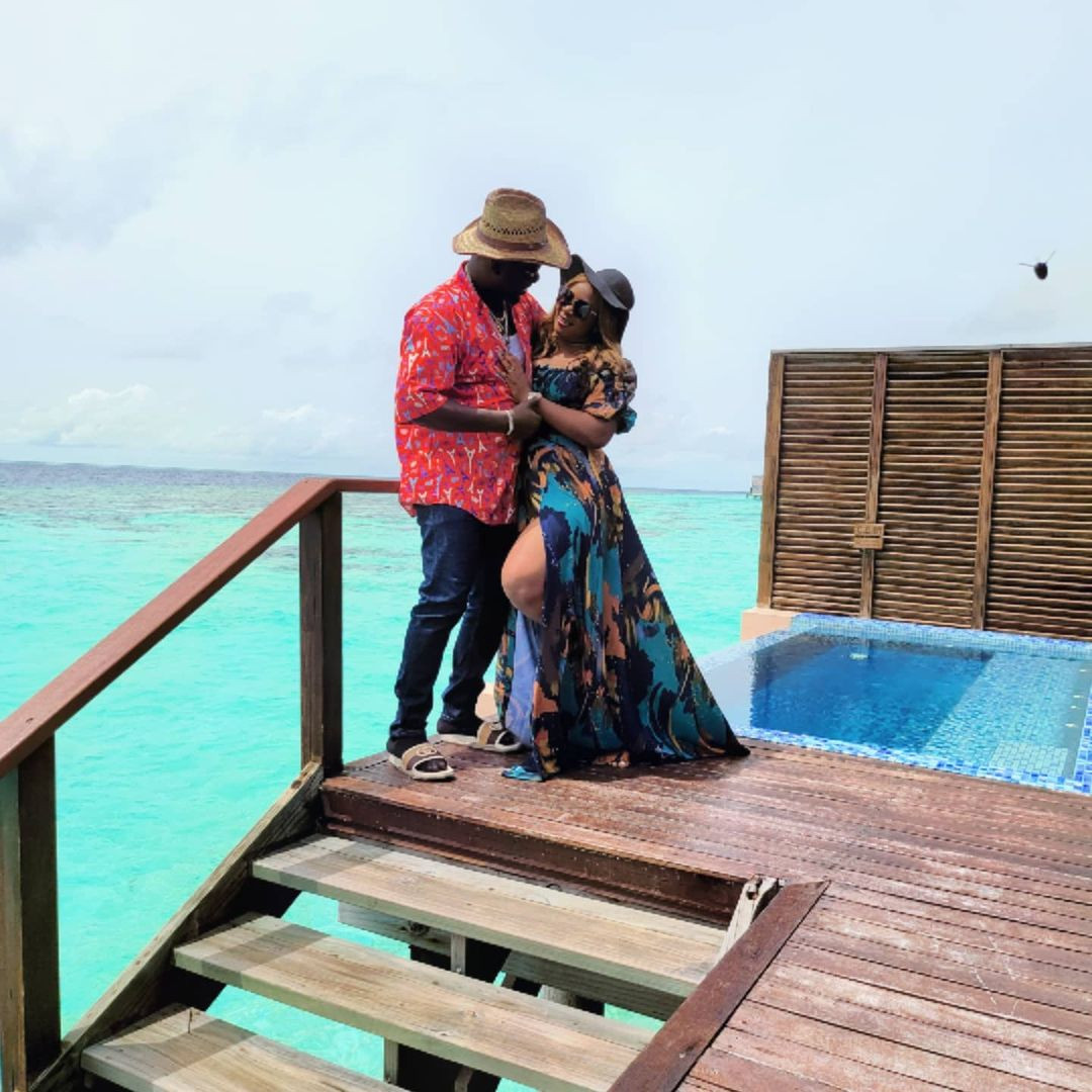 Obi Cubana and wife vacation in Maldives Islands days after staging a "talk of the town" funeral for his mum (photos)
