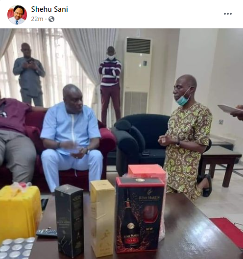 Trending photo of serving Senator James Manager kneeling before former governor of Delta state James Ibori