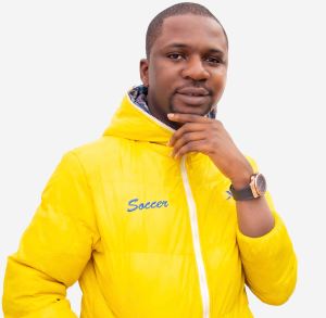 Meet Show Promoter SEUNSHARP