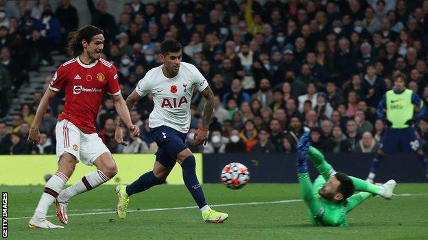 Edinson Cavani scored his first goal of the season - on just his second Premier League start of the campaign for Manchester United