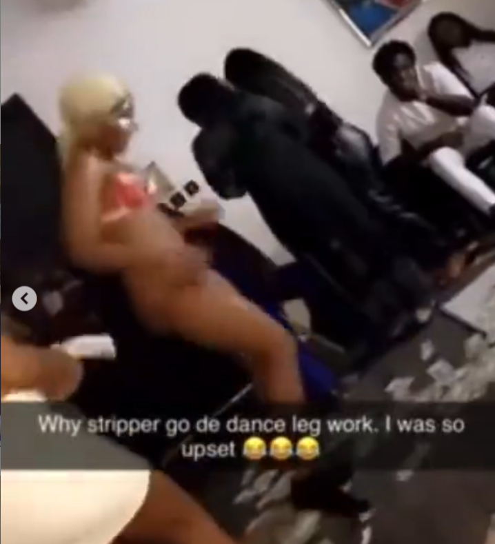 Guest expresses disappointment after stripper invited to entertain people at a party started dancing legwork (video)
