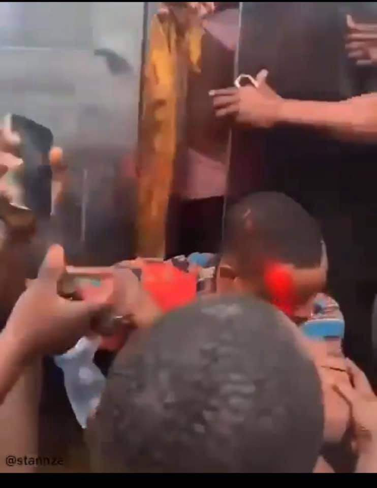 Tomorrow they will tell us no policeman pepper-sprayed directly into a man?s eyes - Don Jazzy and other Nigerian celebrities react to video of taxi driver being pepper-strayed by security operatives (video)