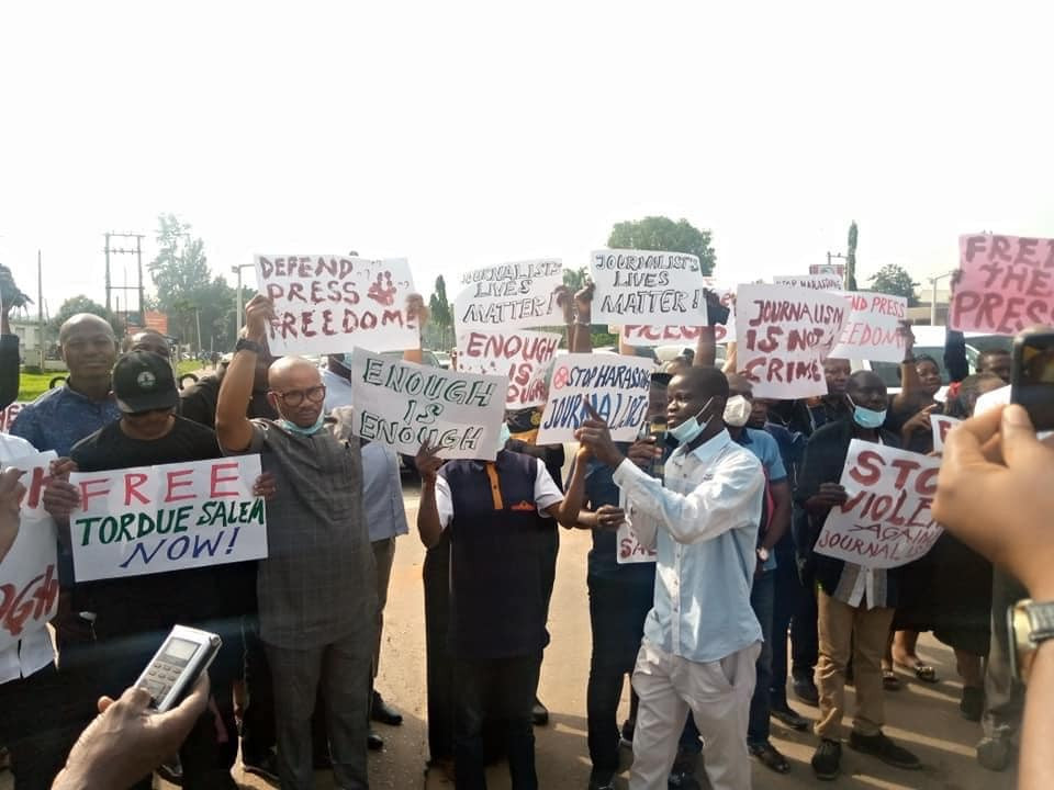 Journalists storm police headquarters in Abuja as they protest over missing colleague, Tordue Salem