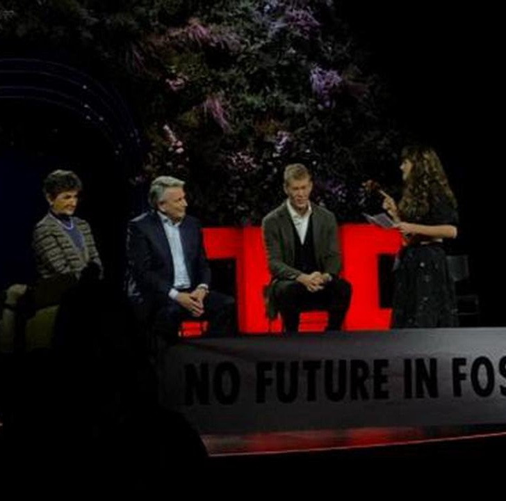 "Shell has paid soldiers to kill Nigerian activists fighting against them" Moment young climate activist confronted Shell CEO and called him "evil" (video)