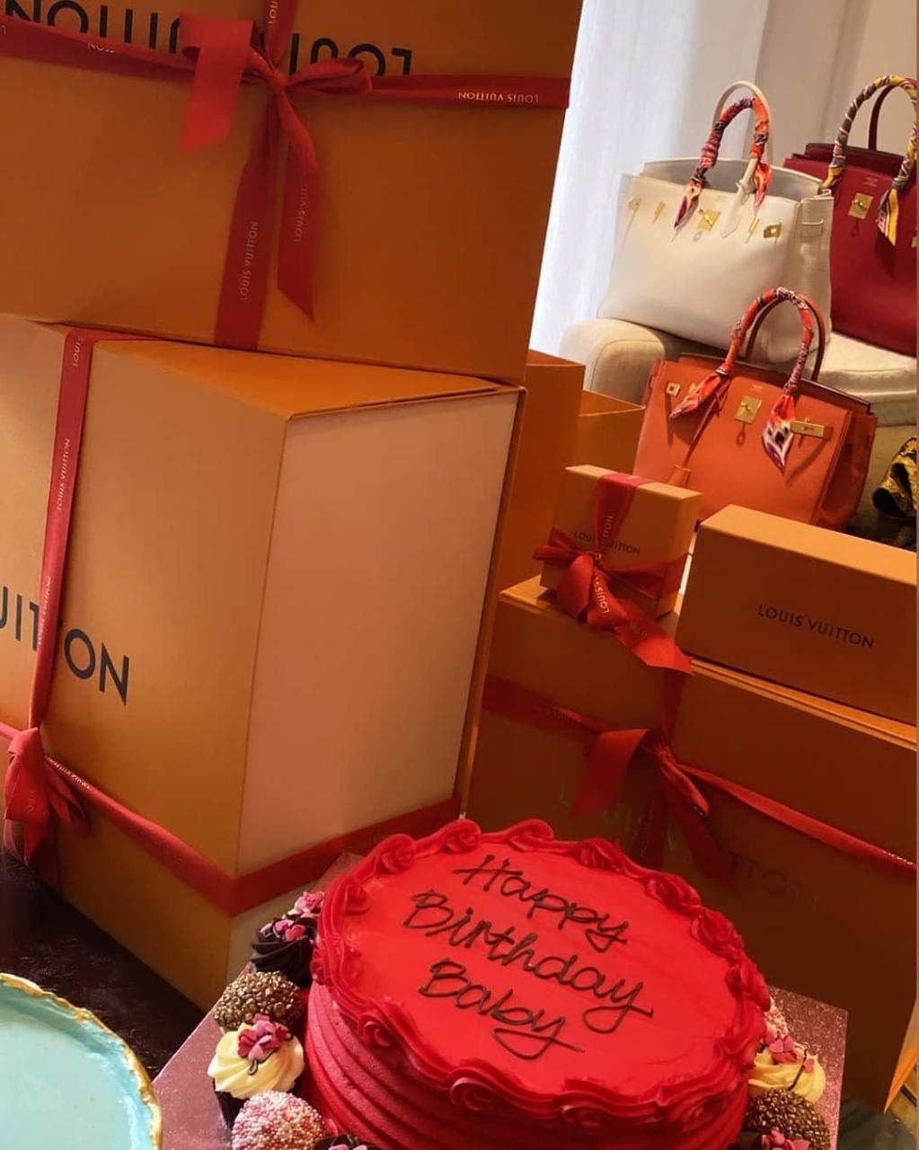 Nigerian jeweler, Malivelihood gifts wife Deola Smart 2021 Rolex watch worth over 32 million Naira (k) for her birthday (video)